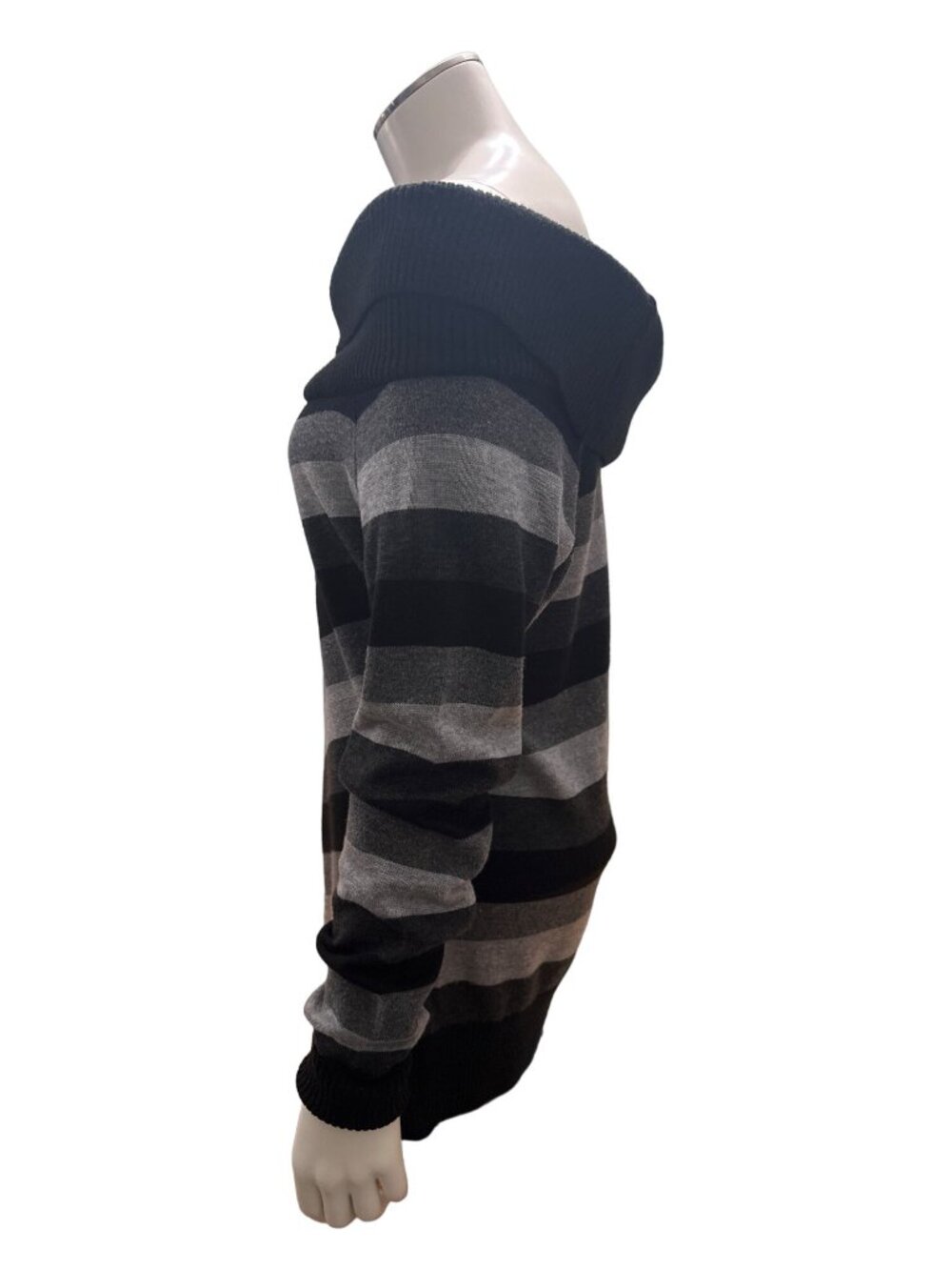 AB Studio Size S Black Gray Off Shoulder Sweater Chevron Stripe Slouchy Citycore - Picture 3 of 8